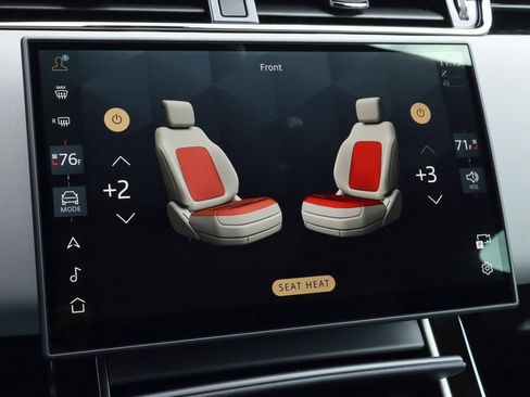 Used 2026 Land Rover Range Rover Evoque S image 22