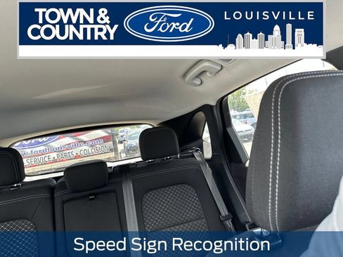 Used 2024 Ford Escape Active w/ Tech Pack #1 AWD/4WD image 22