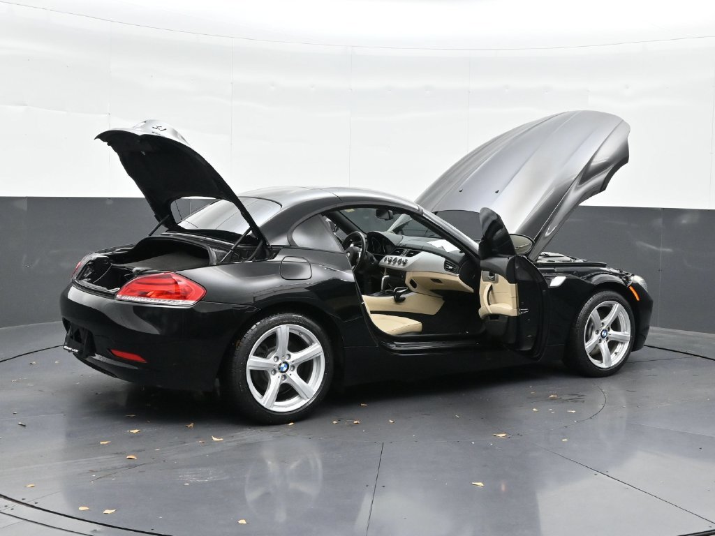 Used 2009 BMW Z4 sDrive30i RWD image 31