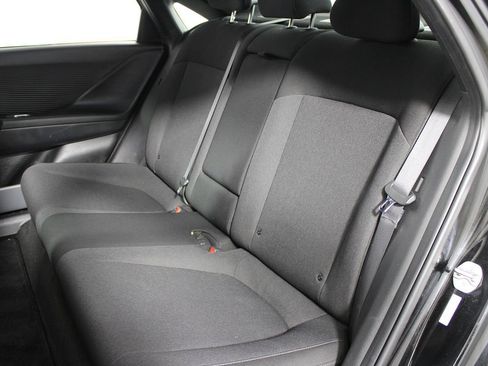 Used 2024 Hyundai Ioniq 6 SE RWD image 21