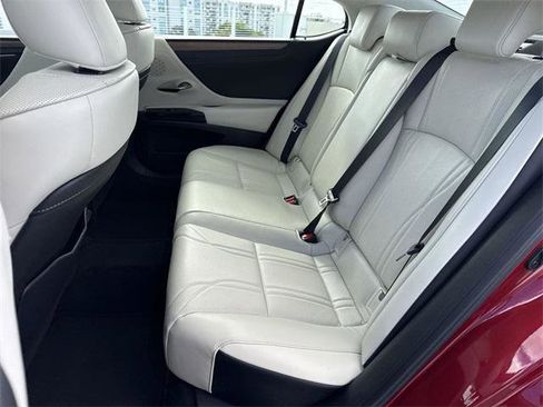Certified 2024 Lexus ES 350 w/ Luxury Package image 23