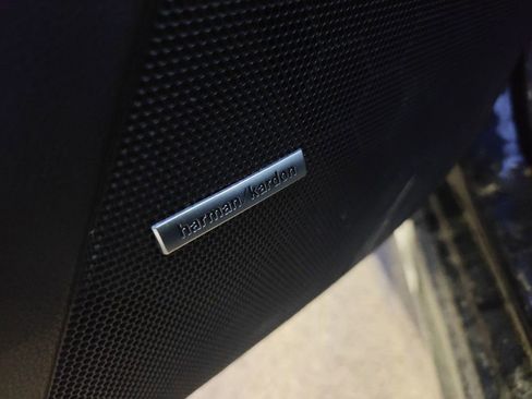 Used 2024 Subaru Crosstrek 2.5i Wilderness w/ Wilderness Package image 6