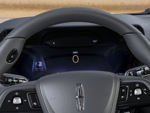 New 2026 Lincoln Aviator AWD image 13