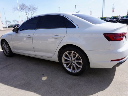 Used 2019 Audi A4 2.0T Premium w/ Convenience Package image 4