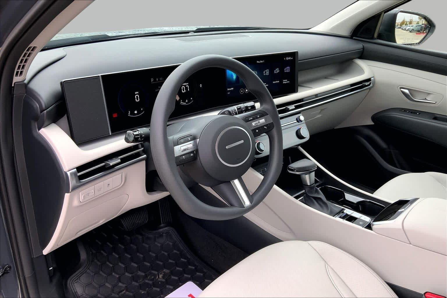New 2026 Hyundai Tucson SEL Plus AWD/4WD image 9