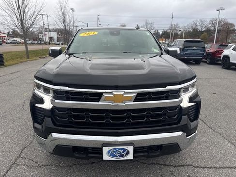 Used 2023 Chevrolet Silverado 1500 LT image 2