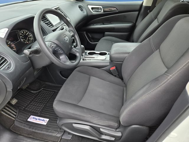 Used 2020 Nissan Pathfinder S FWD image 15
