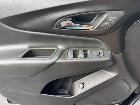 Used 2024 Chevrolet Equinox LT w/ LPO, Floor Liner Package AWD/4WD image 16