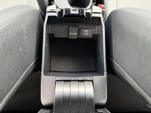 Used 2024 Toyota Corolla XSE FWD image 28