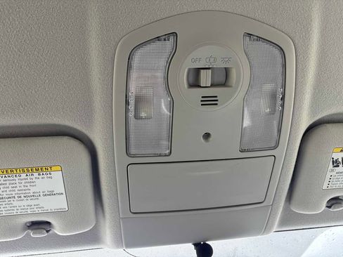 Used 2015 Toyota Prius Two image 29