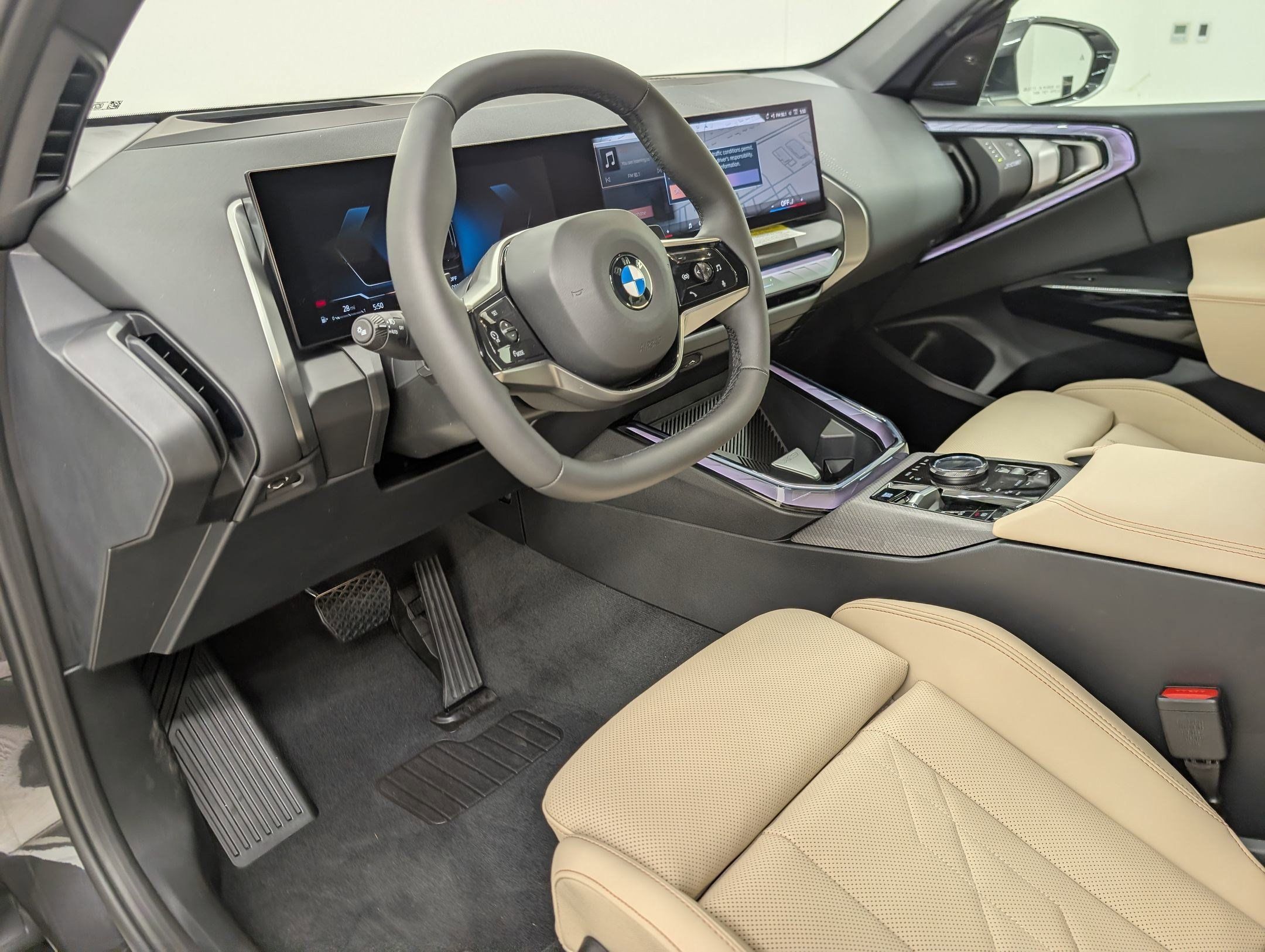 Used 2026 BMW X3 xDrive30i w/ Premium Package AWD/4WD image 4