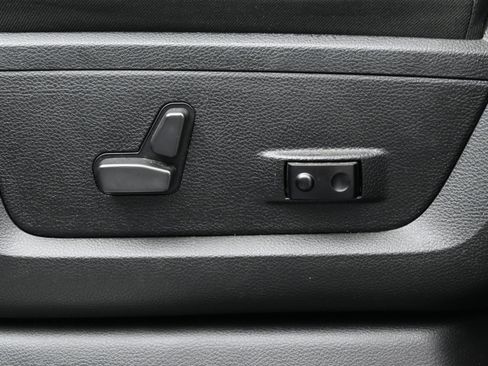 Used 2022 RAM 2500 Laramie AWD/4WD image 10