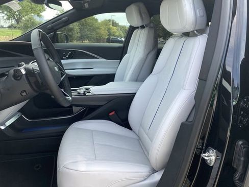 New 2026 Cadillac Lyriq Sport image 25