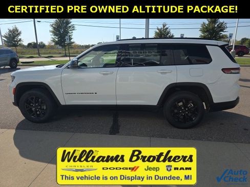 Certified 2024 Jeep Grand Cherokee L Laredo image 9