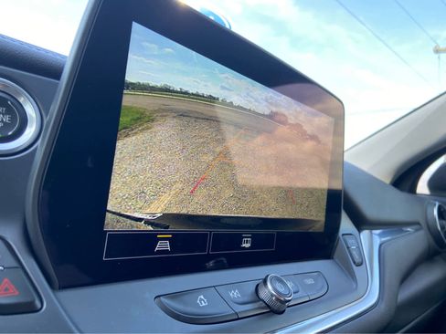 Used 2023 Chevrolet Blazer LT w/ Midnight/Sport Edition image 29