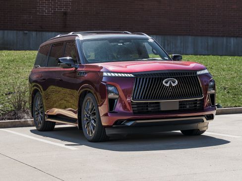 Used 2025 INFINITI QX80 Autograph w/ Autograph Exterior Package AWD/4WD image 2