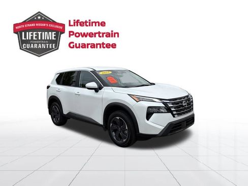 Used 2025 Nissan Rogue SV FWD image 13