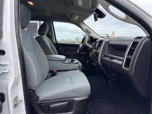 Used 2019 RAM 1500 Express w/ Wheel & Sound Group AWD/4WD image 16