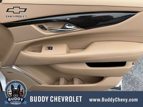Used 2020 Cadillac Escalade ESV Platinum AWD/4WD image 33