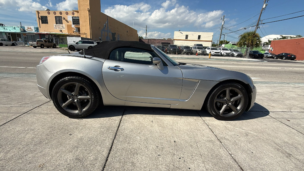 Used 2008 Saturn Sky Red Line RWD image 14