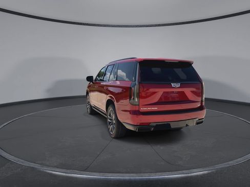 Used 2022 Cadillac Escalade Sport Platinum RWD image 7