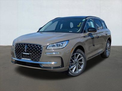 New 2025 Lincoln Corsair Grand Touring w/ Equipment Group 301A