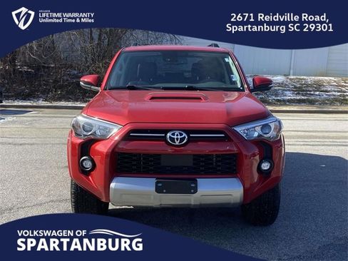 Used 2024 Toyota 4Runner TRD Off-Road Premium image 8