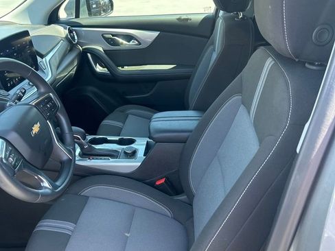 Used 2025 Chevrolet Blazer LT image 16