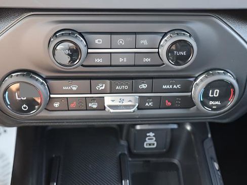 New 2026 Ford Bronco Outer Banks AWD/4WD image 23
