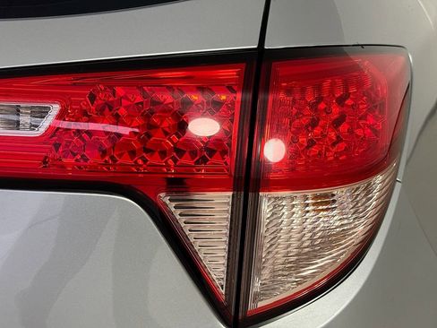 Used 2016 Honda HR-V LX image 30