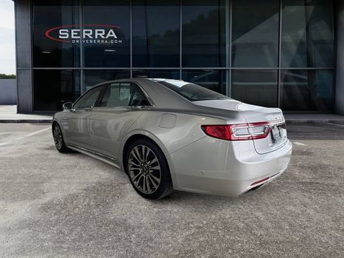 Used 2017 Lincoln Continental Reserve w/ Technology Package AWD/4WD image 2