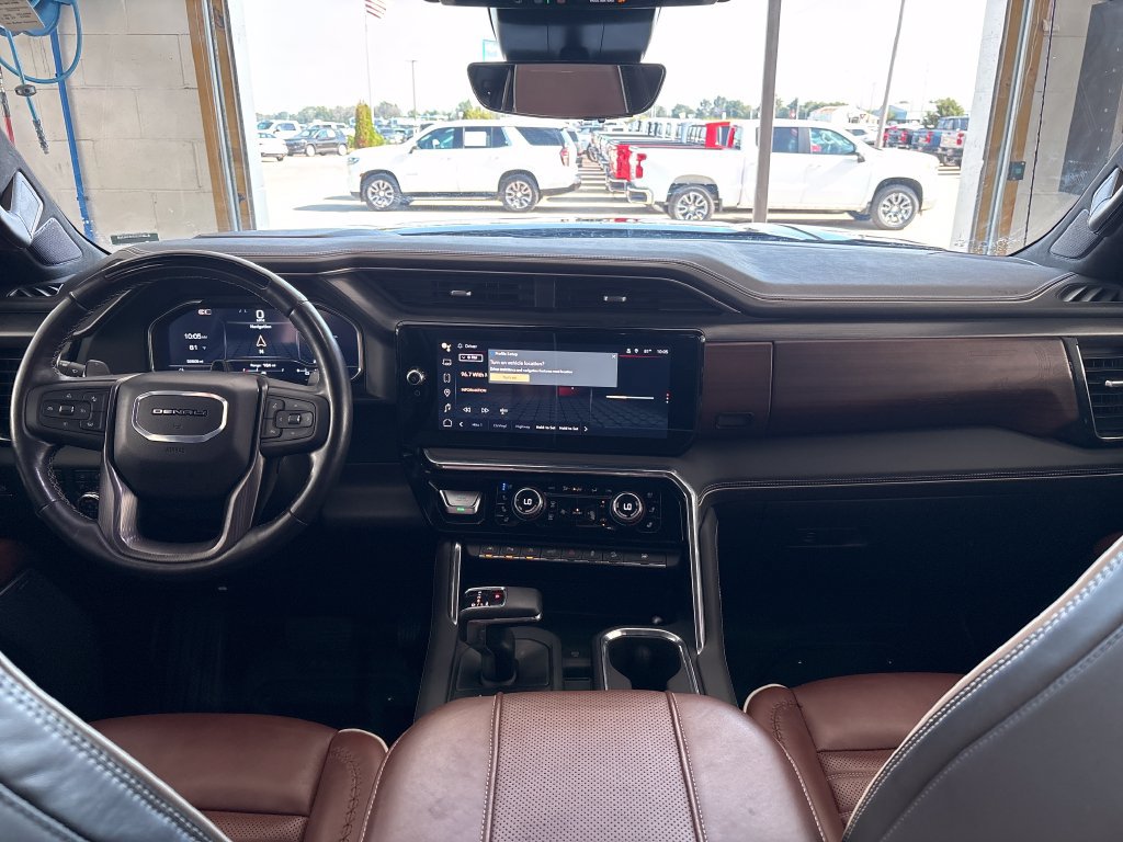 Used 2024 GMC Sierra 1500 Denali Ultimate AWD/4WD image 18