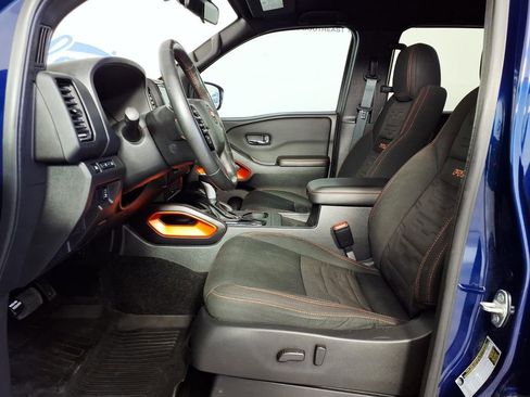 Used 2023 Nissan Frontier Pro-X w/ Pro Convenience Package RWD image 8