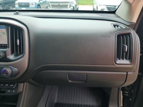 Used 2021 GMC Canyon AT4 w/ Driver Alert Package AWD/4WD image 34