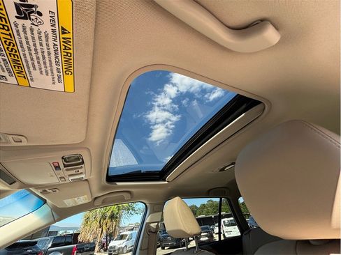 Used 2019 Subaru Outback 2.5i Limited AWD/4WD image 36