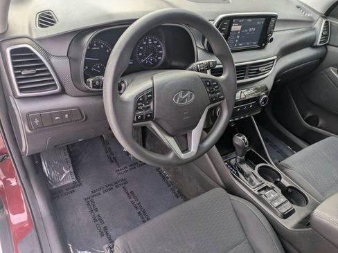 Used 2019 Hyundai Tucson SE image 10