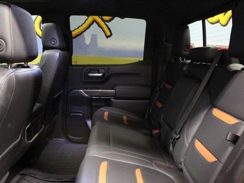 Used 2020 GMC Sierra 1500 AT4 w/ Technology Package AWD/4WD image 16