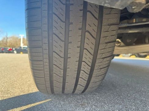 Used 2019 Dodge Durango R/T w/ Technology Group image 31