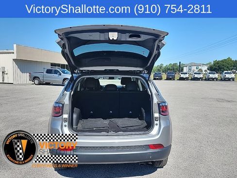 Used 2022 Jeep Compass Limited AWD/4WD image 25
