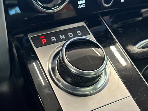 Used 2022 Land Rover Range Rover Westminster Edition image 24