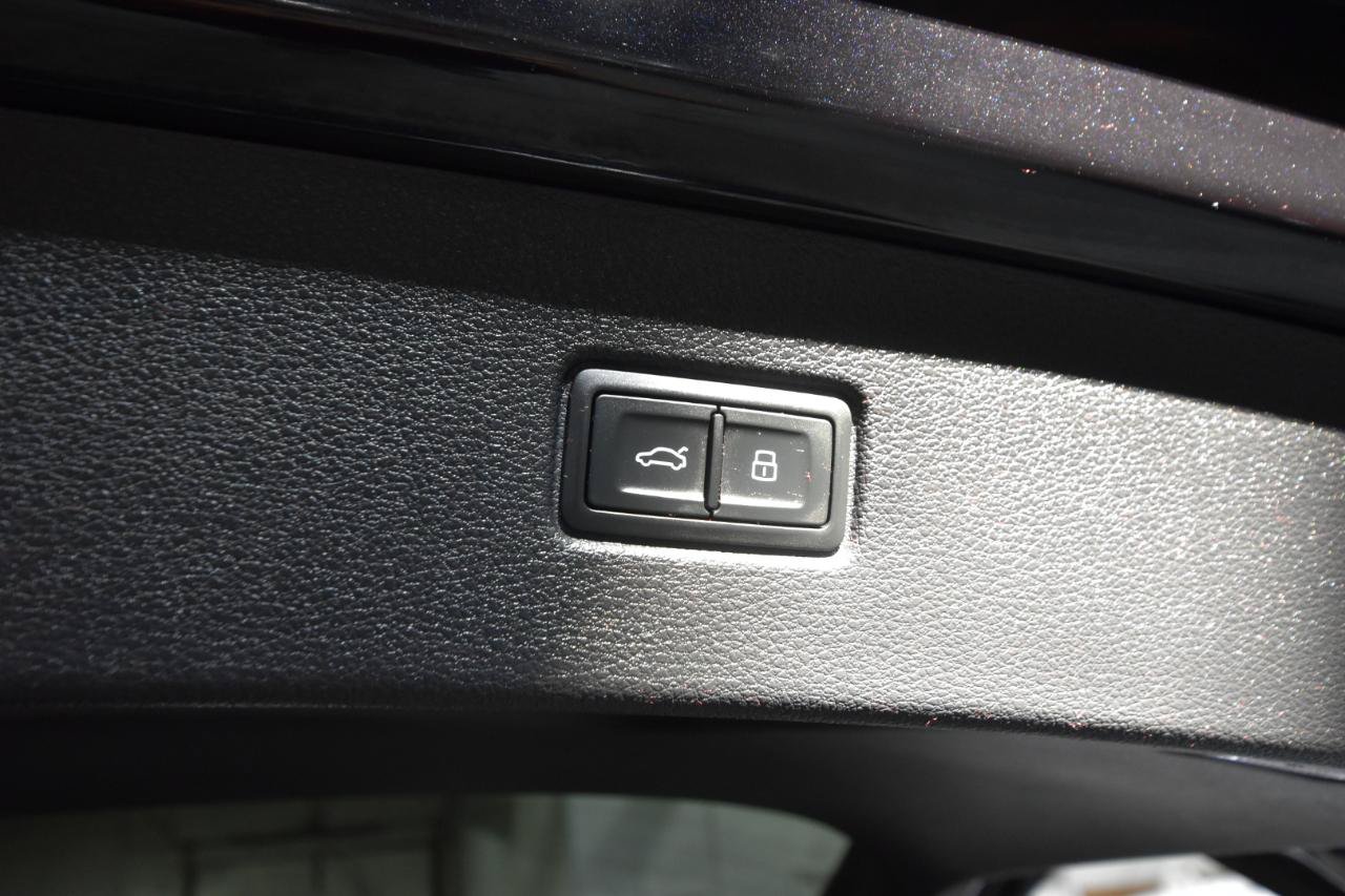 Used 2017 Audi Q7 3.0T Prestige AWD/4WD image 50