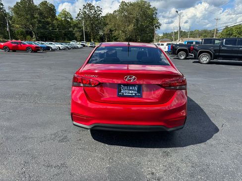 Used 2018 Hyundai Accent SE image 7