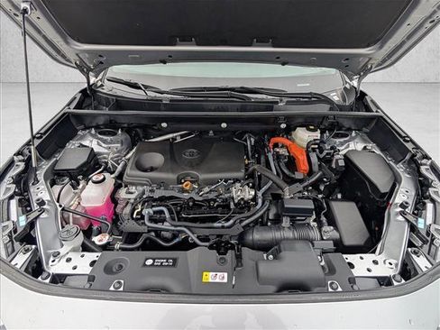 Used 2025 Toyota RAV4 LE image 21