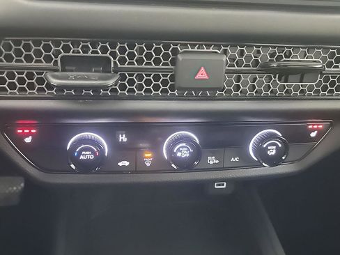 Certified 2024 Honda HR-V Sport image 29