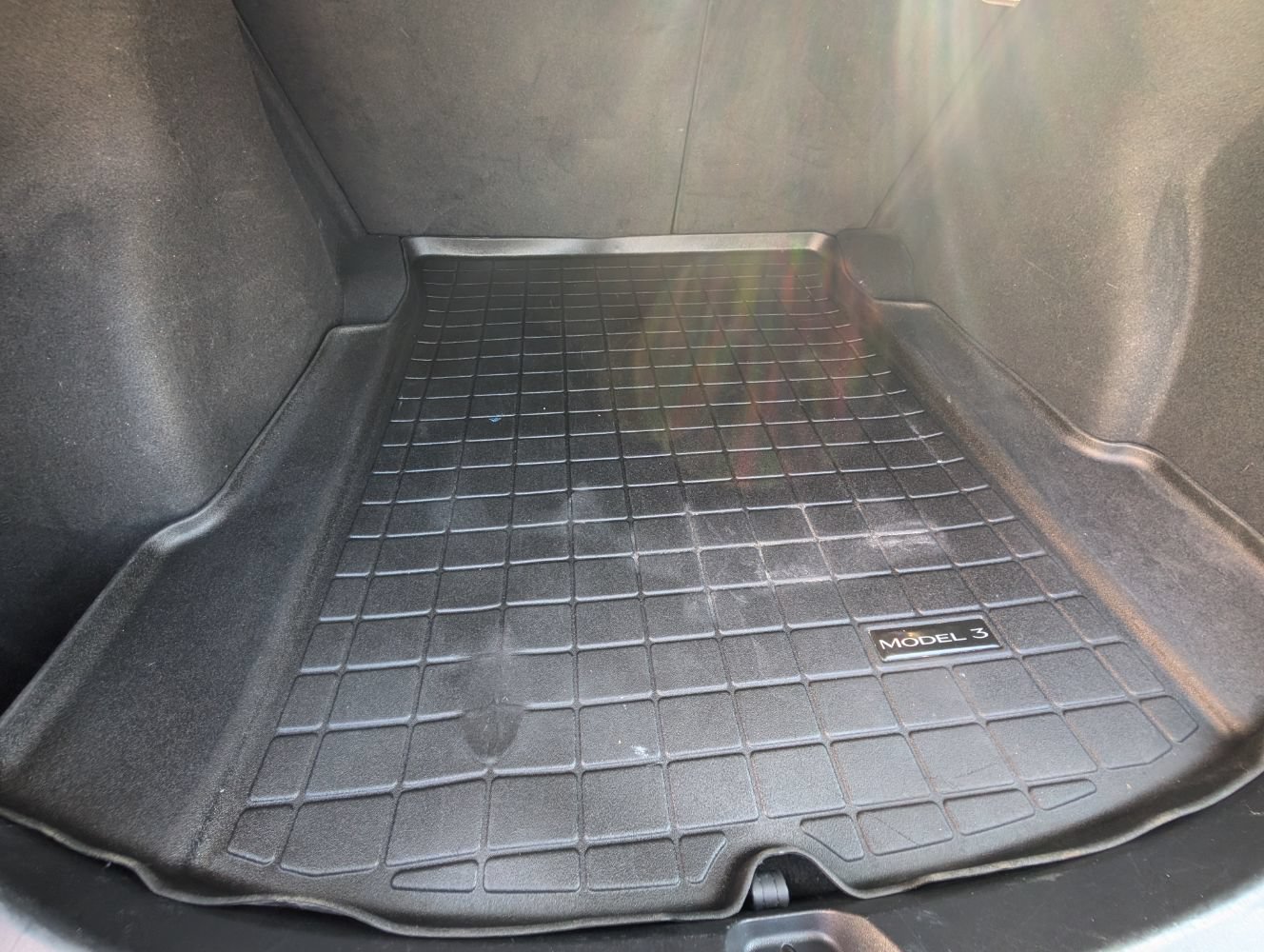 Used 2017 Tesla Model 3 Long Range RWD image 19