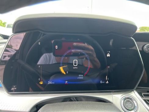 New 2026 Chevrolet Trax LT w/ Sunroof Package FWD image 19