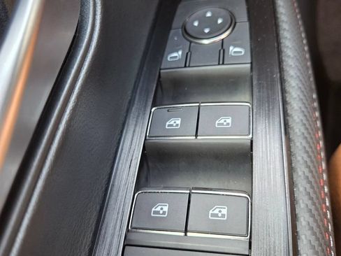 Used 2025 Nissan Kicks SR FWD image 20