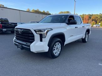 Used 2025 Toyota Tundra SR5 video 2