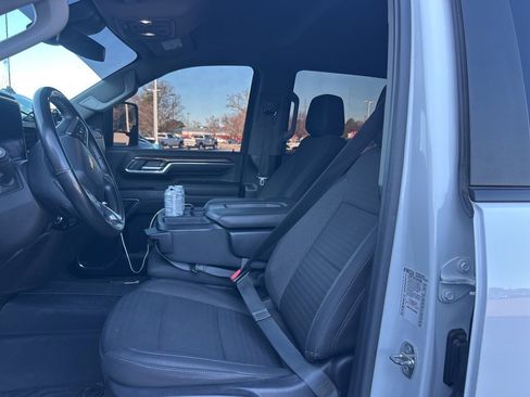Used 2024 Chevrolet Silverado 2500 LT image 4