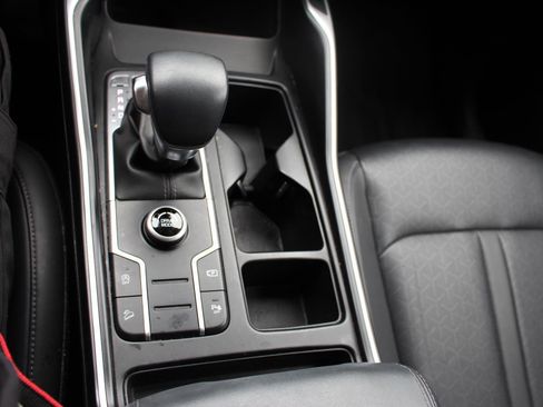 Used 2023 Kia Sorento S w/ Panoramic Sunroof Package image 22